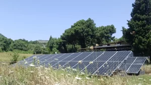 EGP - Casa Nazareth - Viagrande (CT) - Gabbie - 23kW - Impianto fotovoltaico a terra con gabbie sistemi di fissaggio pannelli fotovoltaici