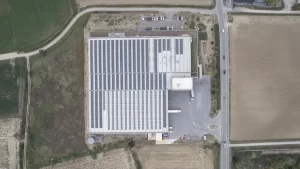 Impianto fotovoltaico sistemi di fissaggio pannelli fotovoltaici per Strutture su cupolino - IRIS Casteldidone - Italia