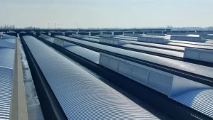 FOGLIANI - Martellago (VE) - CupolinoShed - 2MW - Impianto fotovoltaico sistemi di fissaggio pannelli fotovoltaici per Strutture su cupolino