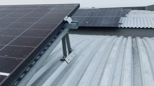 FOGLIANI - Martellago (VE) - CupolinoShed - 2MW - Impianto fotovoltaico sistemi di fissaggio pannelli fotovoltaici per Strutture su cupolino