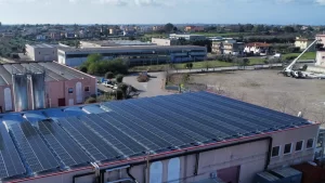 Impianto fotovoltaico sistemi di fissaggio pannelli fotovoltaici per Strutture su cupolino - Sabaudia