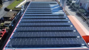 Impianto fotovoltaico sistemi di fissaggio pannelli fotovoltaici per Strutture su cupolino - Sabaudia