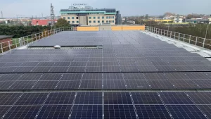 SONEPAR - Piove di Sacco (PD) - Cupolino su trave - 100kW - Impianto fotovoltaico sistemi di fissaggio pannelli fotovoltaici per Strutture su cupolino