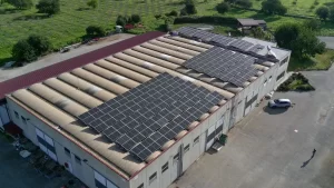 ITALWATT - Scicli (RG) - Trasversale su CLS - 90kW - Impianto fotovoltaico sistemi di fissaggio pannelli fotovoltaici per Strutture trasversale al cupolino