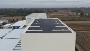 Sistemi di fissaggio per pannelli fotovoltaici su tetto piano - Ambrovit Garlasco - Italia