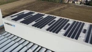 Sistemi di fissaggio per pannelli fotovoltaici su tetto pieno - Ambrovit Garlasco - Italia
