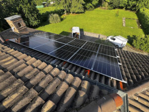 Installazione pannelli fotovoltaici tetti con coppi 2