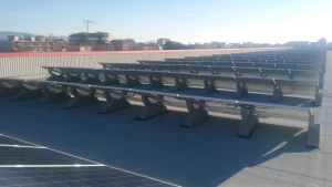 Zavorra regolabile - Sistemi di fissaggio per pannelli fotovoltaici su tetto piano