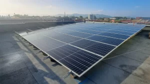 Sistemi di fissaggio per pannelli fotovoltaici su tetto piano vela unica con zavorre sunage 05