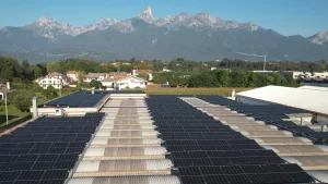Giorik SpA di Sedico (Belluno) - Impianto fotovoltaico su tetto a cupolino e lamiera grecata
