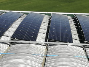 sistemi di fissaggio pannelli fotovoltaici per montaggio su tetto a cupolino fissaggio su trave Y Teknoimpianti Montegridolfo5